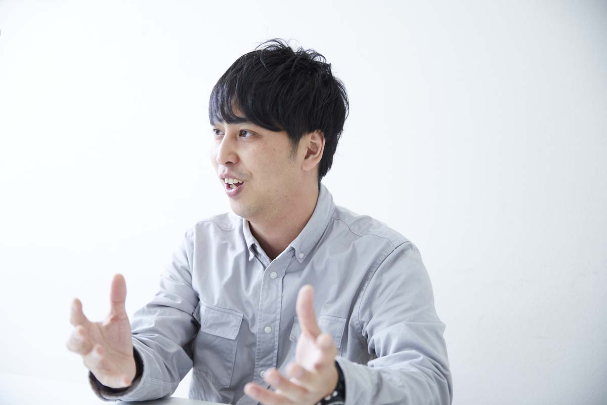 ニューヨーク屋敷の奥さんは高校の同級生！経験人数1人って本当？